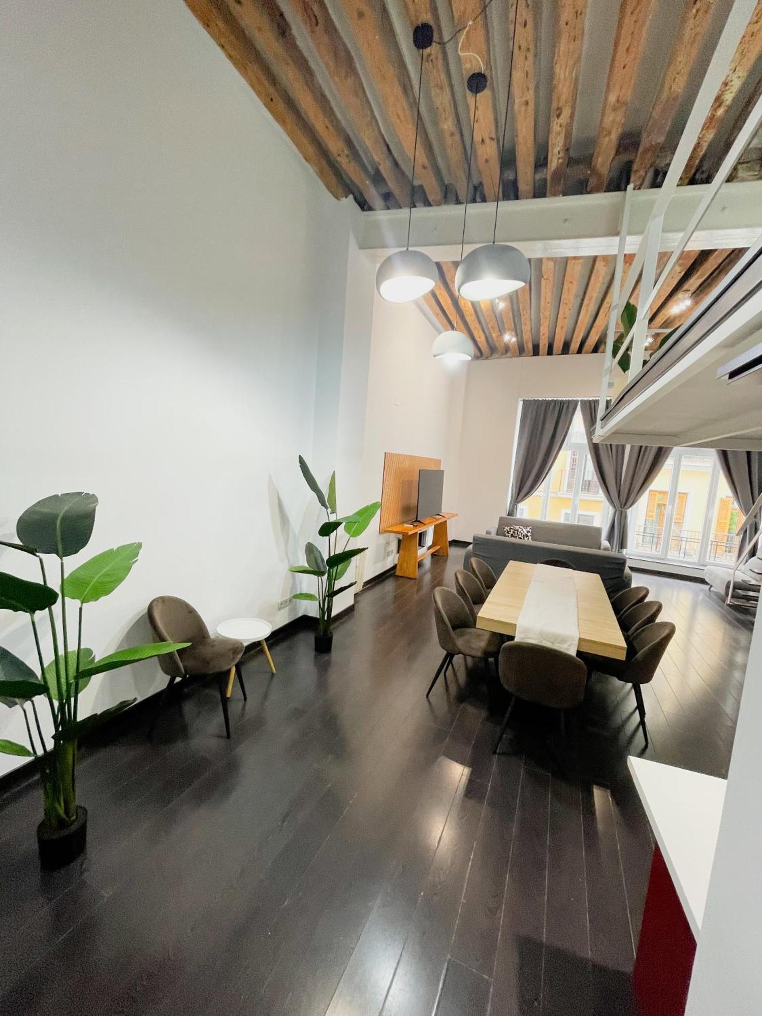 Carretas Duplex Exterior Izquierda Apartment มาดริด ภายนอก รูปภาพ